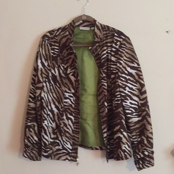 Jacket - Picture 3 of 5